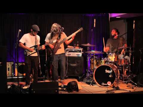 STEEL YOURSELF // GrooveSession // LIVE @ The Mitten Building // Redlands, CA