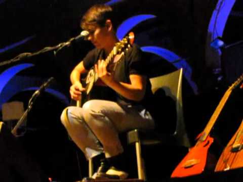 4/15 Kaki King - Life Being What It Is @ BOtanique 3.0, Bologna, Italy (03/07/2012)