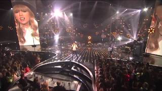 Taylor Swift&#39;s Performance of &quot;State of Grace&quot; on THE X FACTOR USA 2012 [LIVE]