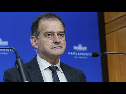 Suegro de Manini Ríos reconoció oficialmente que son colonos