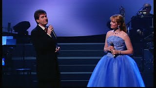 Daniel O&#39;Donnell with Mary Duff - Just Someone I Used To Know (Live from Branson, Missouri)