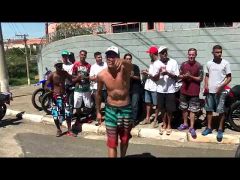 MC VITINHO PQN É Fuga pt Neguinho da BRC Guh Mix Deejhay 2017