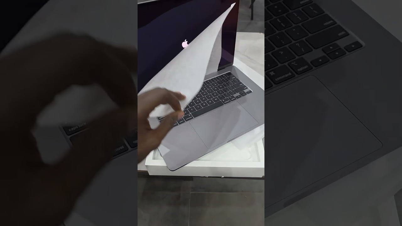 Mac Air M3 2024 video thumbnail