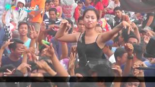 Download lagu DARI MATA MAYA SABRINA ROMANSA LIVE LAPANGAN PENDEM mp3