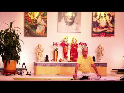 Rückenyoga mit Wolfgang - Yoga Vidya Ashram Live - 16:15 - 06.12.2021