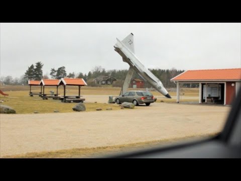 viggen i grästorp. Fail! (Aprilskämt-12 - Gul Film & Red Holst)