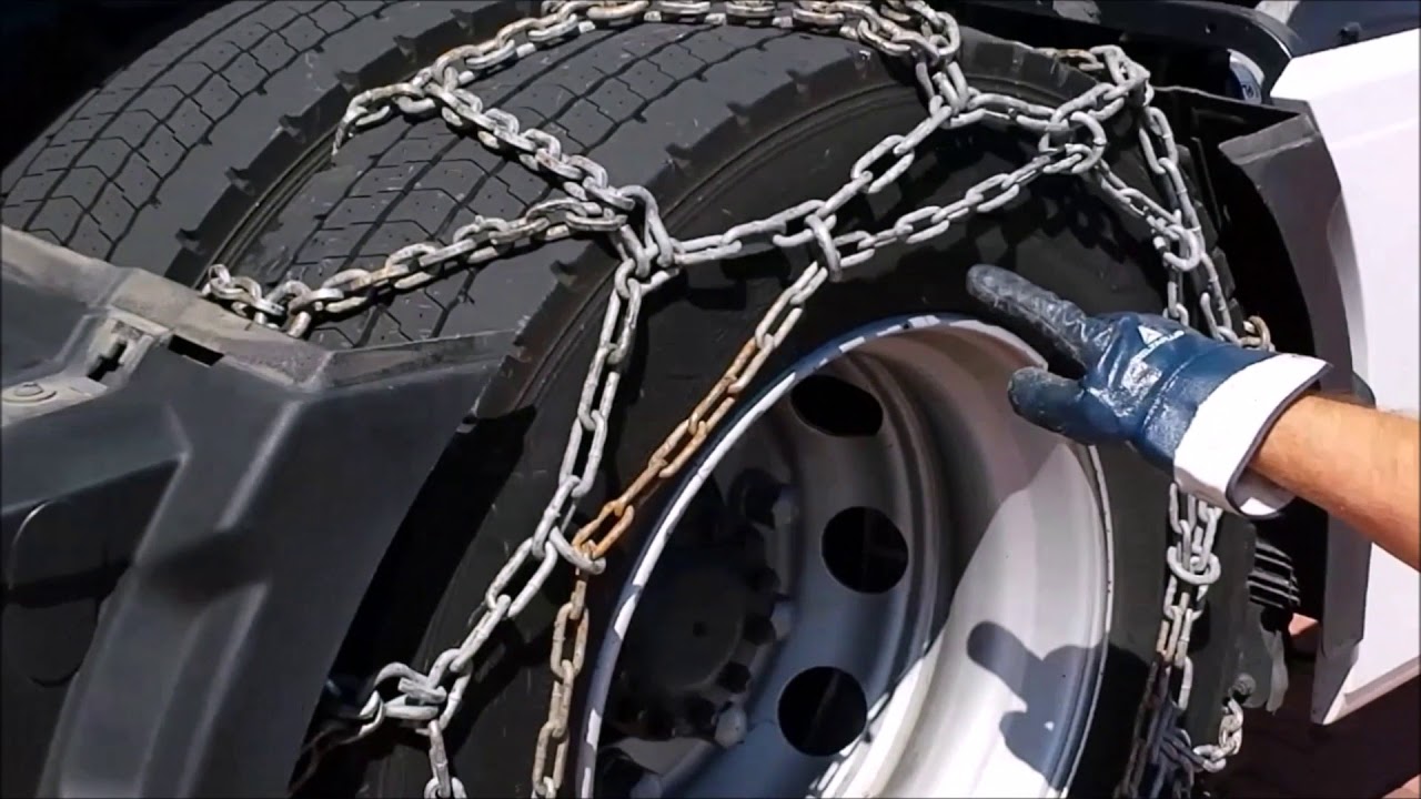 Jak założyć łańcuchy śniegowe w samochodzie ciężarowym. (How to set up snow chains on a truck)