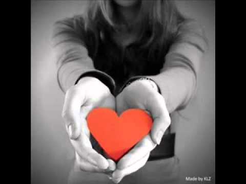 download lagu mp3 mp4 Iti Dau Inima Mea, download mp3 Iti Dau Inima Mea free download mp3, download mp3 Iti Dau Inima Mea