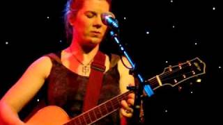 Dar Williams - THE MERCY OF THE FALLEN - live in concert from Teaneck, NJ