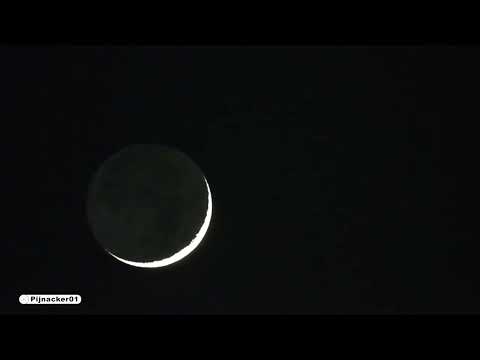 Crescent moon of 4 March 2022