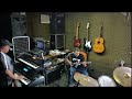 Ensaio no est&uacute;dio da banda