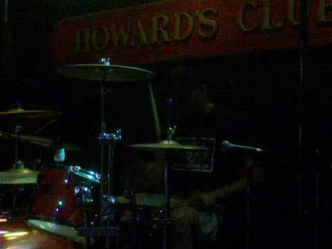 HALO Of LOCUSTS: Talos & Intro to Weedhelmet LIVE @ Howards Club H Bowling Green, OH 6-14-09