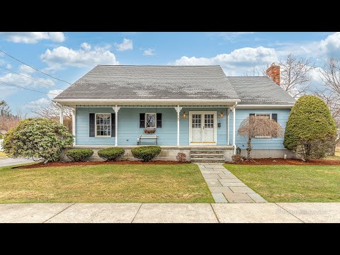 17 Hart St, Woburn MA - Mary Lawton - Tel 617-974-0444