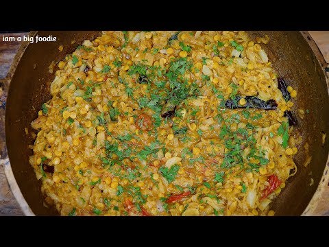 Colocasia tamarind curry Karunai kizhangu gravy for rice karunai kilangu puli kulambu