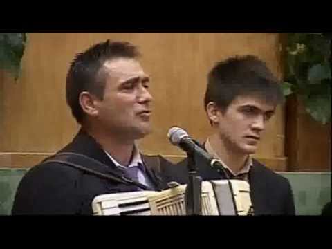 Ilie Puha si baietii - Aici sa fie casa