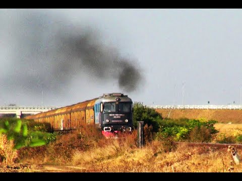 The Smoker Sulzer with MMV freight train