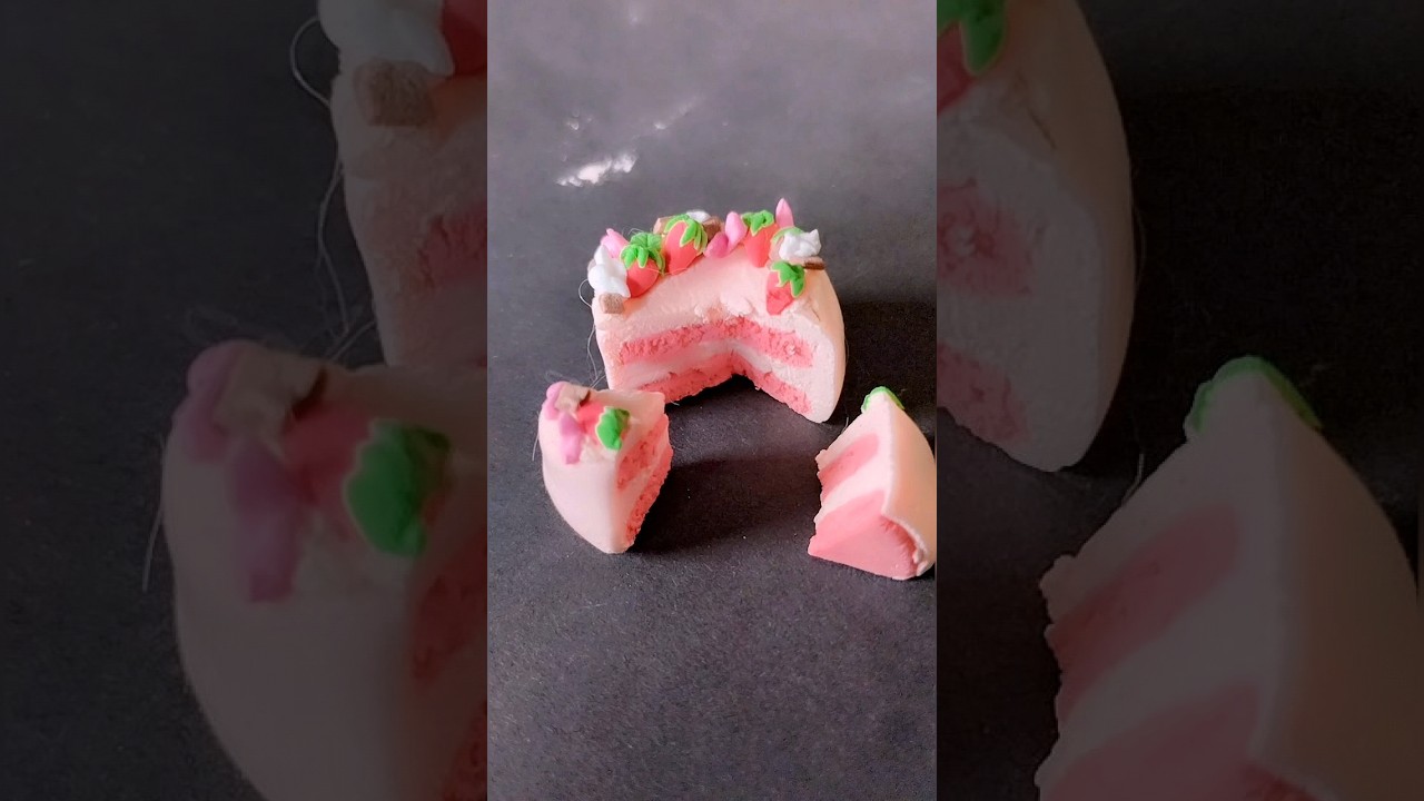Diy Miniature Cute Kawaii Strawberry Cake#trending #shorts #diy #bts#art #artandcrafts #cute #cake