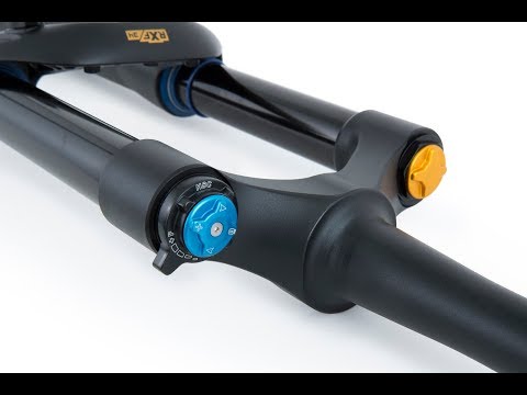 Checking out the Ohlins RXF 36 Fork 29er Enduro Weight