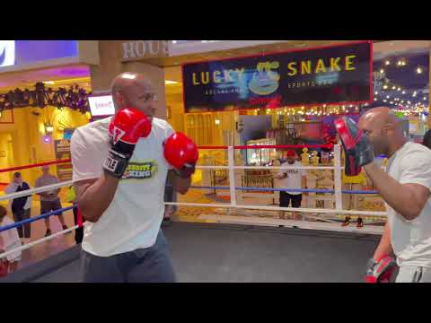 Celebrity Boxing The 16th Minute