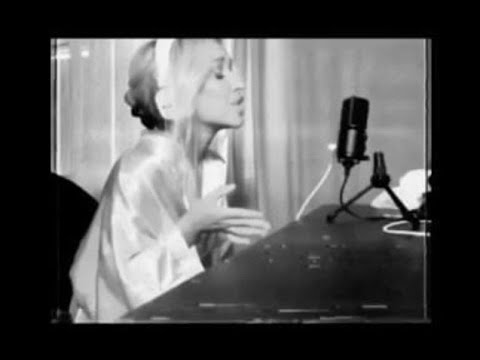 Nea Eini - Sous Le Ciel De Paris (cover)