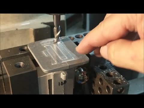 Tapers Everywhere -- How Do You Hold It ??  Mini Milling Machine Base - Part 1