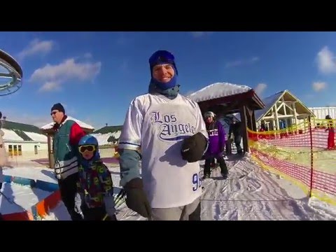 Видео: Видео горнолыжного курорта Снежный (Коробицыно) в Ленинградская область