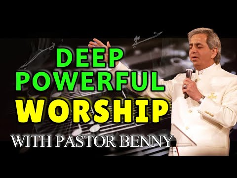 DEEP ATMOSPHERE OF WORSHIP WITH PASTOR BENNY HINN