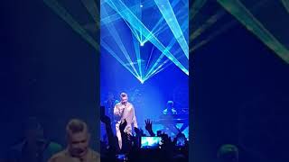 Robbie Williams  - Raver