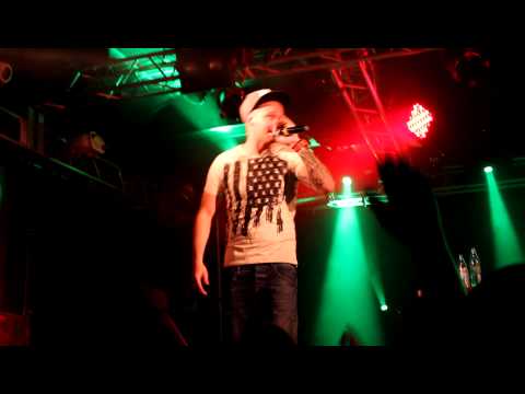 St1m - Horosho feat. Liquit Walker + микс (Зал Ожидания 13.03.2013 )