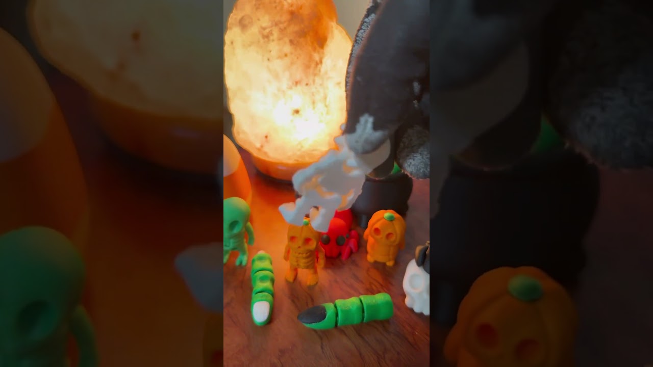 Vividprintwork Skeleton Fidget Toy Perfect For Halloween | Find Us On Etsy (Vividprintwork) #3dprint