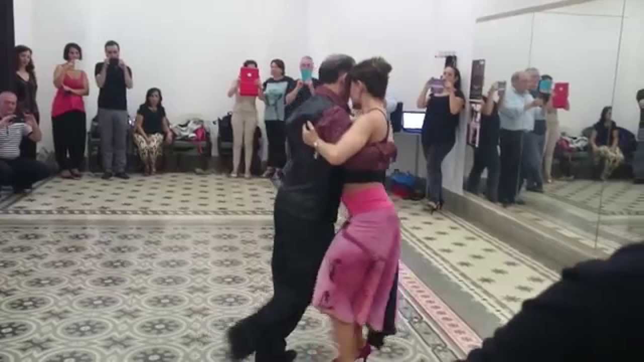 Ariel Manzanares y Antonella Saragó  Milonga
