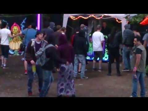 Holix Live @ Thrillah Hillah -=Mot Alla Odds=- 6 July 2013  Part 1