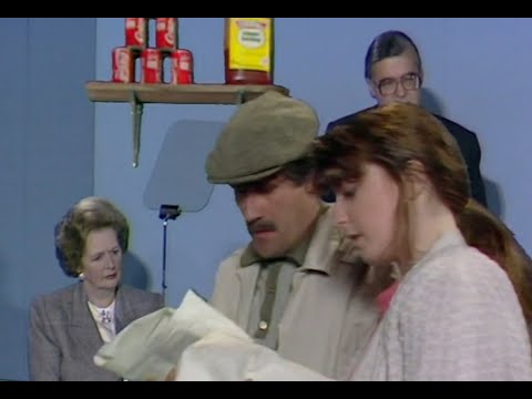 Alexei Sayle - Council House Bids to Host the Olympics Sketch - Stuff Funny Surreal Comedy