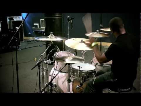 CYMBAL VOTE - Junior Kirton Reviews the 18" Artisan 3-Point Crash