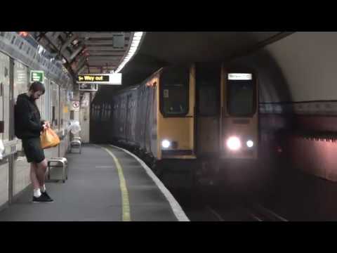 Great Northern 313039 and 313040 at Essex Road