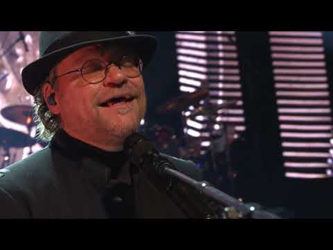 NIGHT FEVER - Christmas Gift Nr. 5  -  05.12.2021  **WORDS**