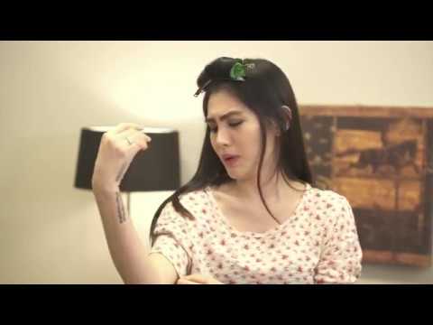 epen-cupen-feat-angela-lee-serba-salah