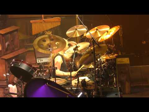 Veja a performance completa de Anika Nilles no primeiro show com o Rush