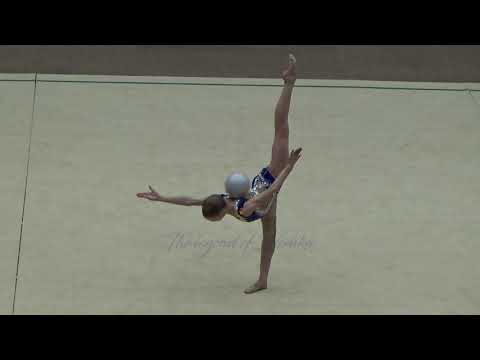 Alessia VERSTAPPEN (BEL) ball - 2020 Corbeil junior AA