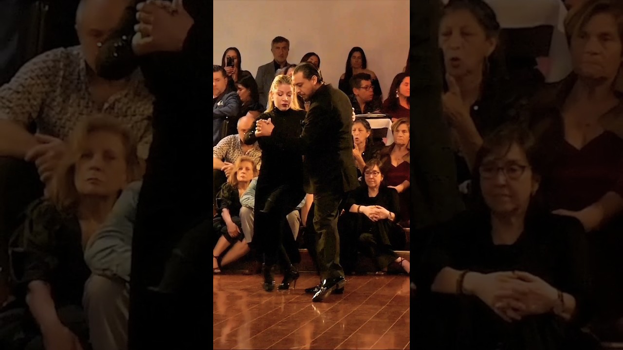 Garúa - Noelia Hurtado y Facundo de la Cruz