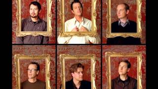 Calexico - Alone again or