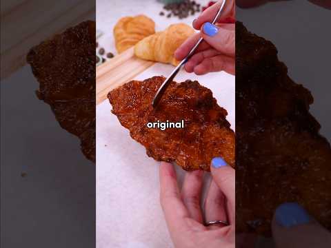 I tried a FLATTENED CROISSANT with a savory twist!