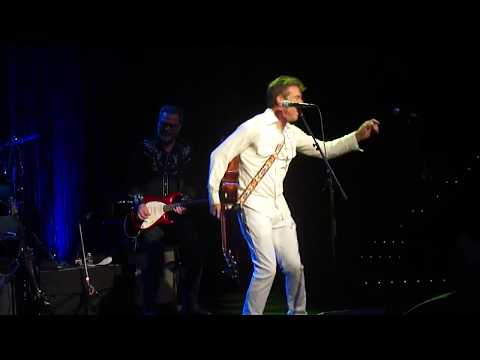 DENNIS QUAID & THE SHARKS.  Seneca Niagara Casino 6/23/2018, Niagara Falls, U.S.A.