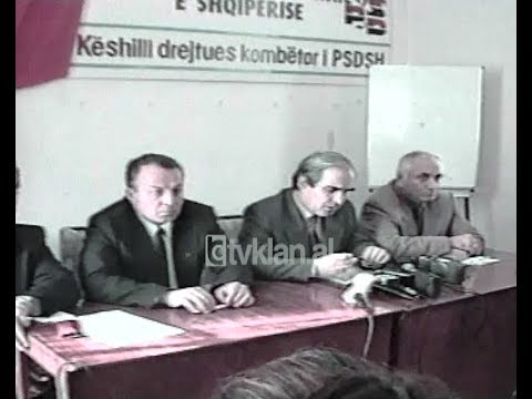 Lajme Arkiva - Skender Gjinushi ne Kavaje per Kushtetuten (01 Nentor 1998)