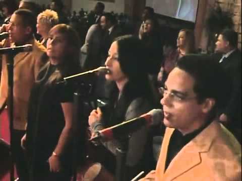 Bobby Cruz en Iglesia La Senda Antigua ''Juan en la Ciudad'' Alabaaaaaaa!!!