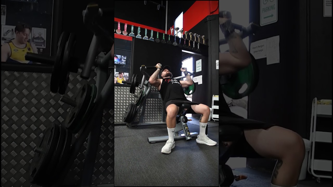 How to use a Plate Loaded Shoulder Press Machine