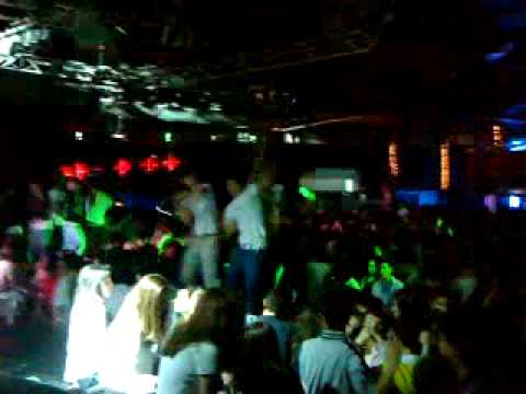 Willy Alcocer pinchando @Elite Light