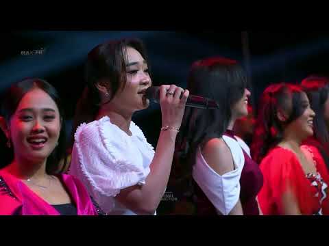 KHITANAN   ALL ARTIST [ADELLA LIVE MANTINGAN]