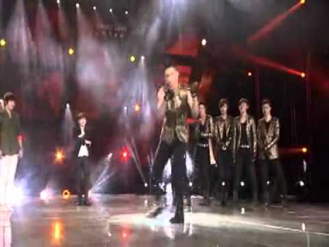 李珉宇声动录制现场大秀舞蹈