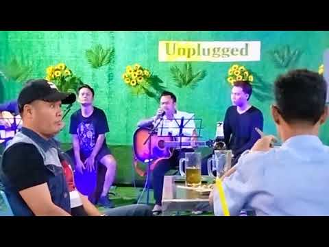 ကျွန်တော်နဲ့မီးပွိုင့်...#crd_Kowaila